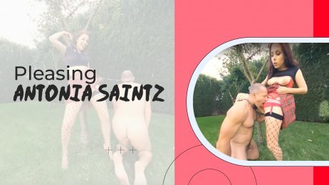 Pleasing Antonia Saintz